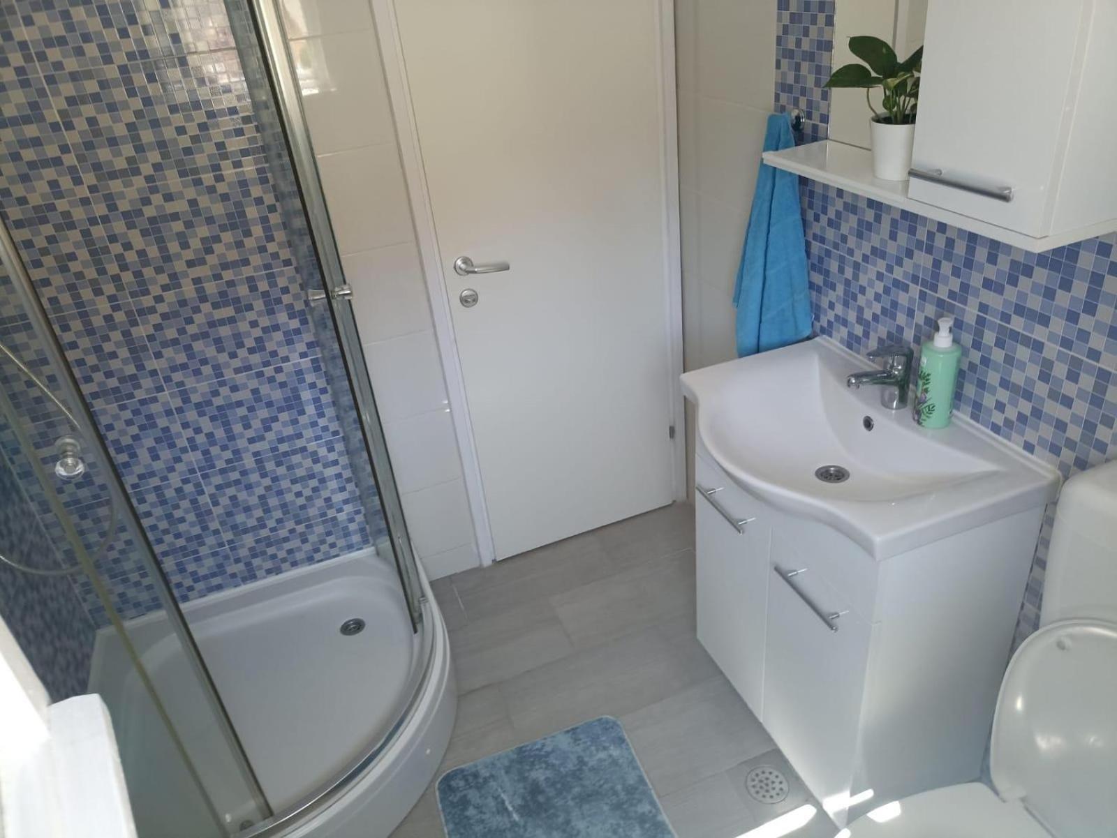 Apartments By The Sea Orebic, Peljesac - 16448 Rom bilde